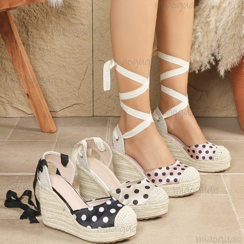 Espadrille Wedge Shoes - รองเท้าส้นเตารีดแบบสานลายจุดสำหรับผู้หญิง คอลเลคชั่นฤดูใบไม้ผลิ/ฤดูร้อนปี 2026 พร้อมสายรัดข้อเท้าแบบริบบิ้น เหมาะสำหรับใส่ไปชายหาด