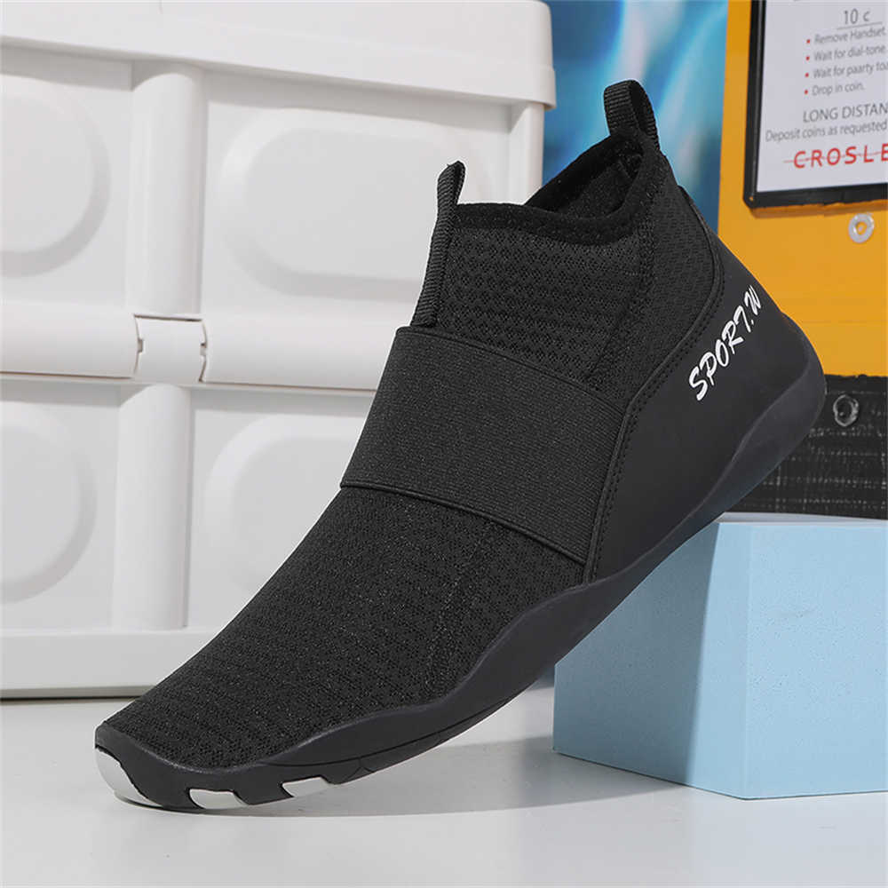 รองเท้ามูลส์ผู้หญิงสีแดง ไซส์ใ - Women'S Shoes To Buy บทวิจารณ์และราคา