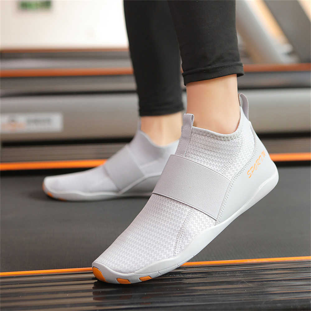 รองเท้ามูลส์ผู้หญิงสีแดง ไซส์ใ - Women'S Shoes To Buy บทวิจารณ์และราคา