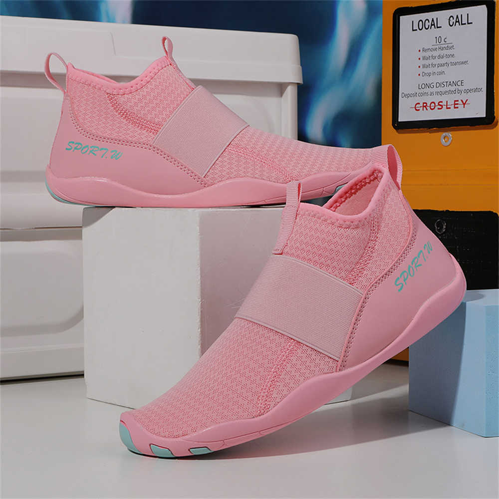 รองเท้ามูลส์ผู้หญิงสีแดง ไซส์ใ - Women'S Shoes To Buy บทวิจารณ์และราคา