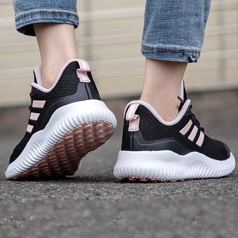 รองเท้าวิ่งผู้หญิงอาดิดาส รุ่น - Women'S Shoes Pink Adidas บทวิจารณ์และราคา
