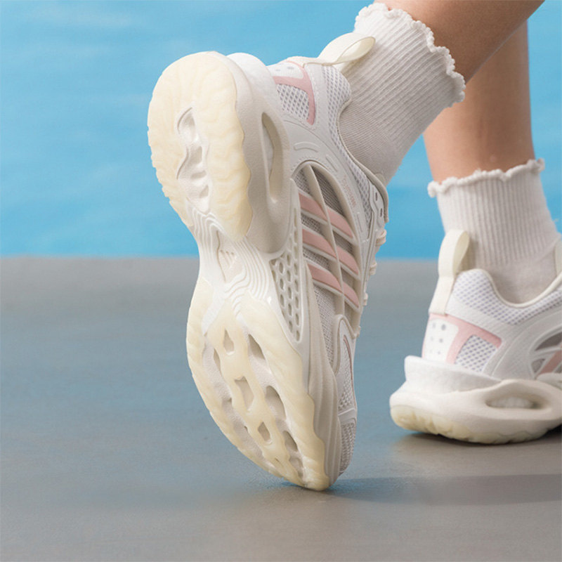 อาดิดาส ออฟ ไวท์สีชมพูคัมบรีซ  - Women'S Shoes Pink Adidas บทวิจารณ์และราคา