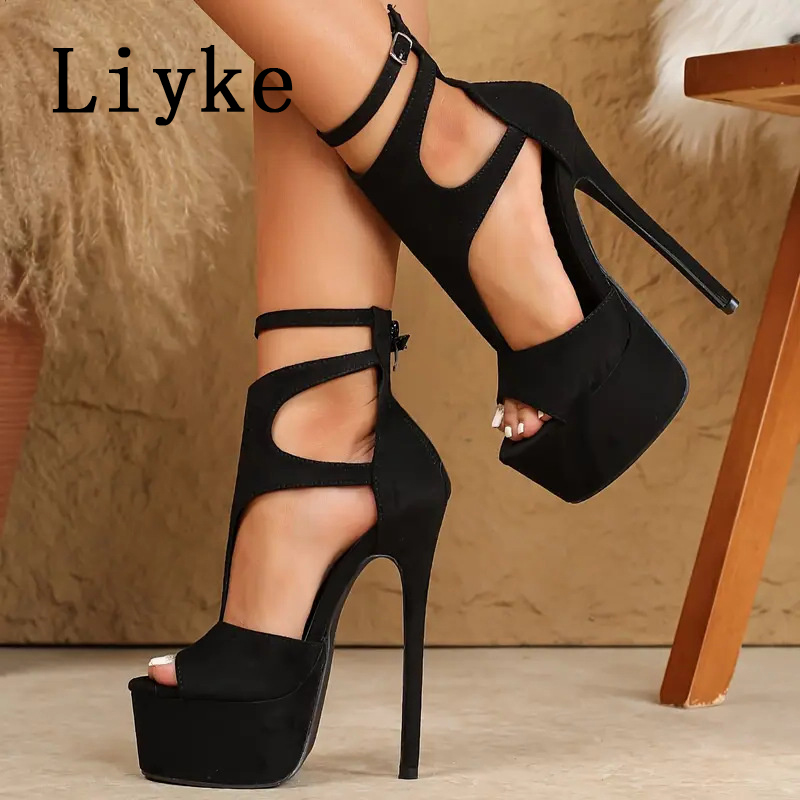 รองเท้าส้นสูงแบบแพลตฟอร์ม รุ่น - Leopard Print Heels บทวิจารณ์และราคา
