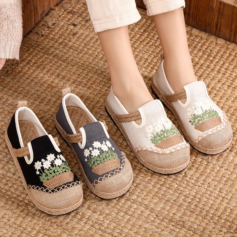 Veowalk ดอกไม้ปักผู้หญิง Handm - Women'S Shoes Vegan บทวิจารณ์และราคา